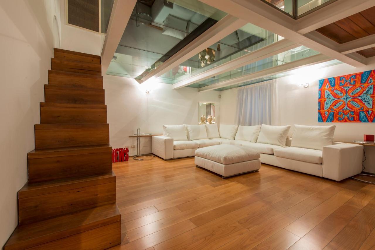 Bnbutler - Cerva - Raffinato Ed Elegante - Posizione Centralissima Milano Ngoại thất bức ảnh